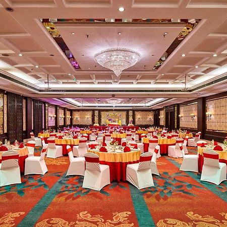 Mayfair Convention Bhubaneswar Exterior foto